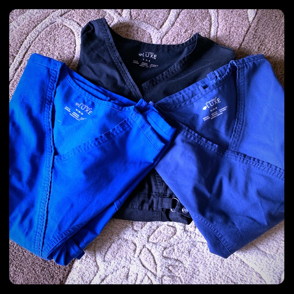 Scrubs (matching small bottoms)